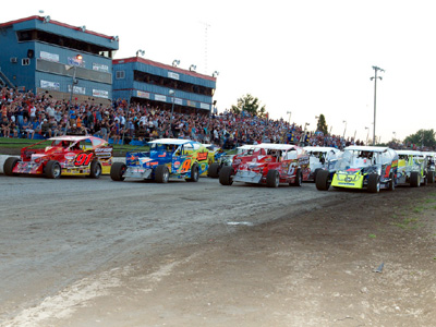 Danny The Doctor Johnson wins Big Block show at Speedway