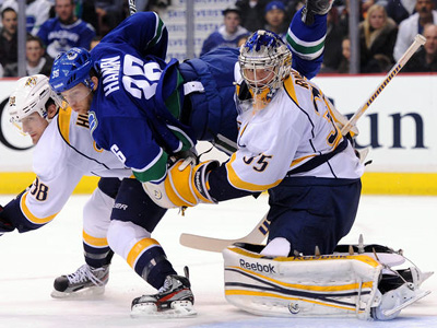 Canucks drop a stinker in loss to Predators