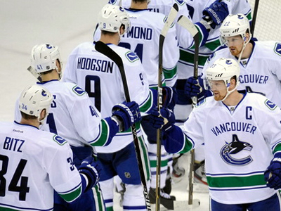 Canucks go Wild in Minnesota with a convincing win