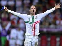 Euro 2012 - Ronaldo sends Portugal into semi-final