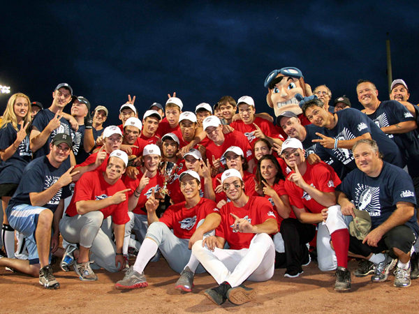 SNAPSHOT - Windsor Spitfires Team Photo after Charity Classic