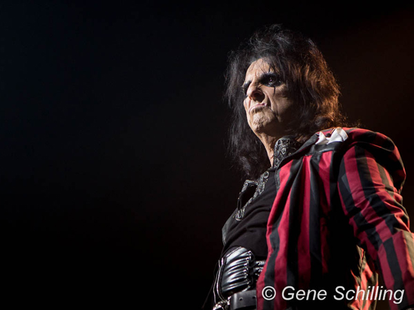 SNAPSHOT - Alice Cooper, Love him to Death