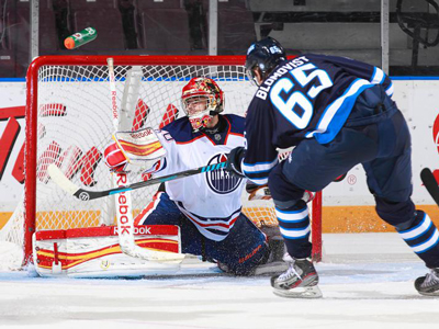 Oilers fall to 0-2, as Jets explode for seven