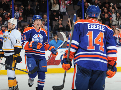 Oilers: Eakins starting to find a mix that works