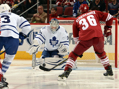 Slow start costs Maple Leafs in desert