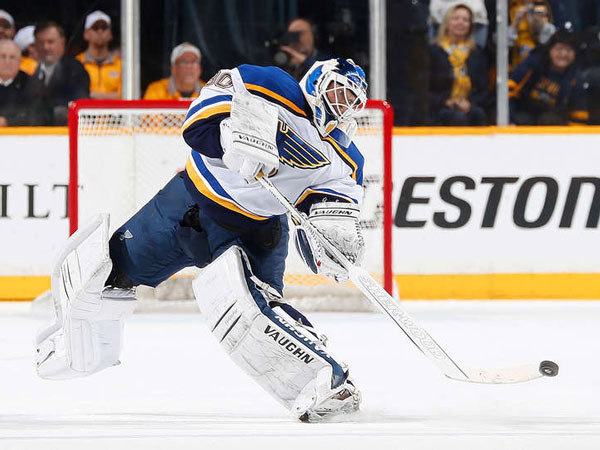 Blues lose Brodeur