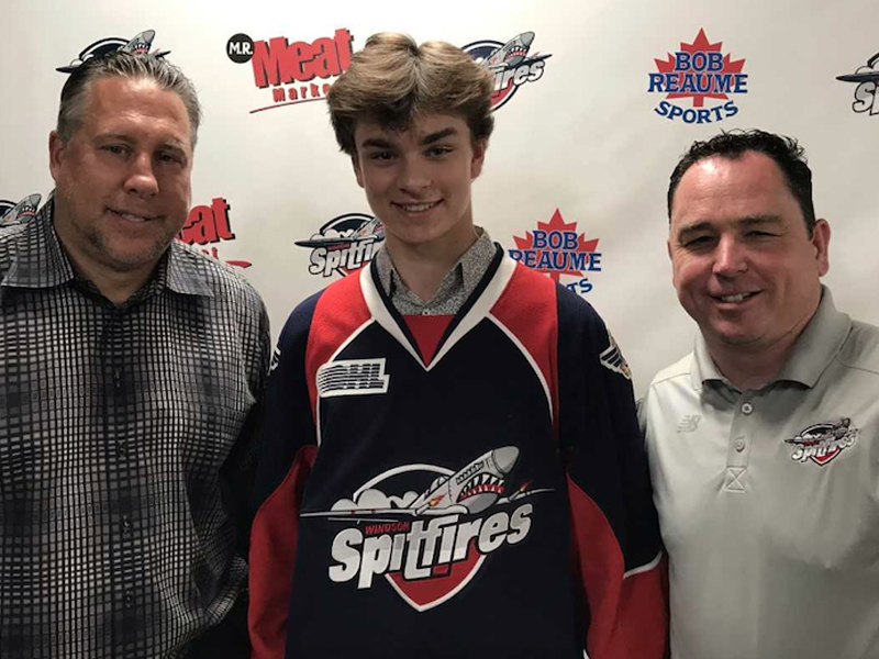 Wyatt Johnston commits to Spitfires