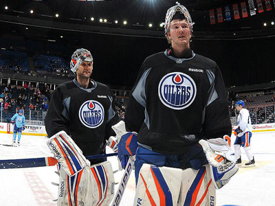 Dubnyk remains the Oilers starter, despite Khabibulin