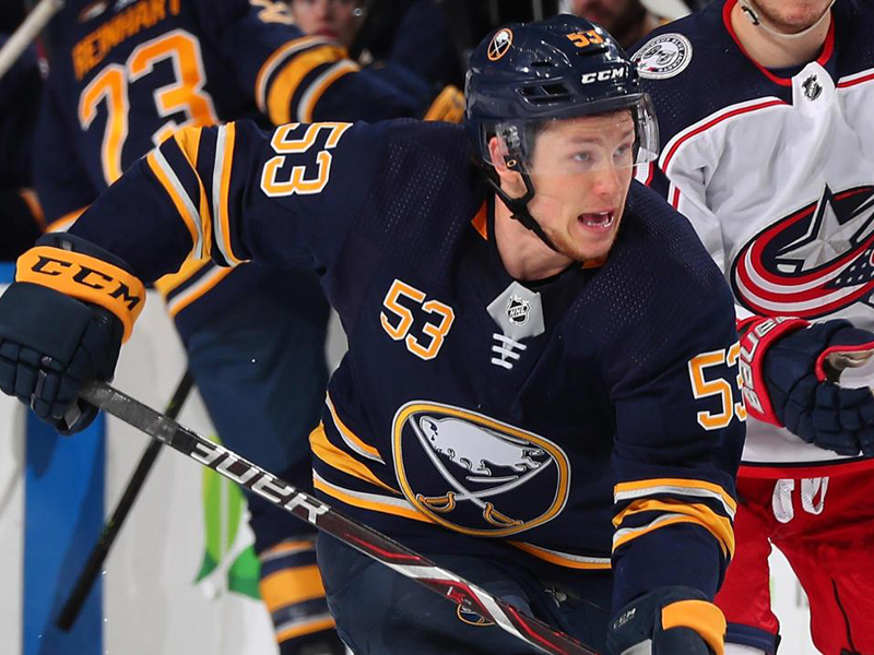 Sabres look to sign Skinner to long-term contract